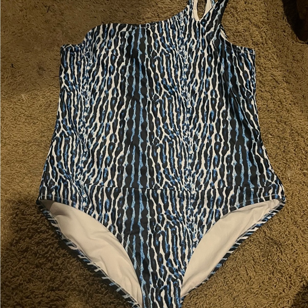 Jessica Simpson Blue and White Patterned Swimsuit